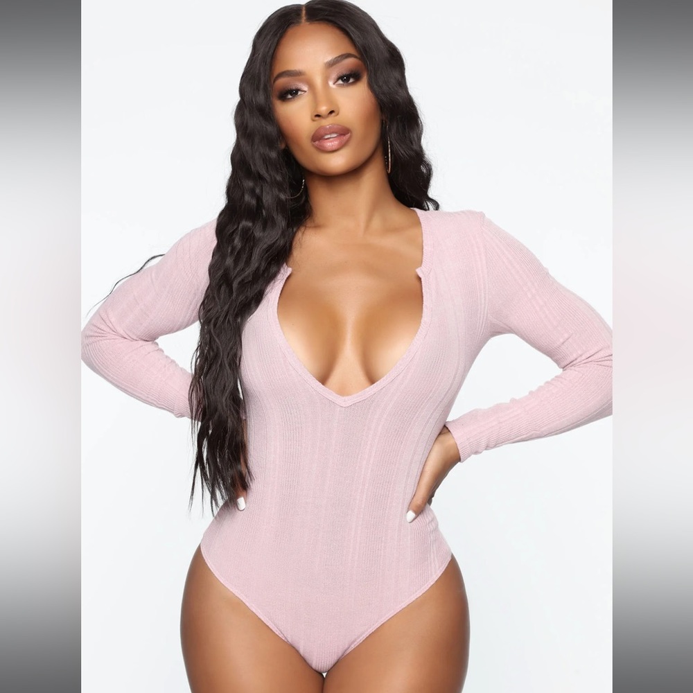 Fashion nova body suit